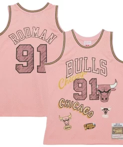 Dennis Rodman Chicago Bulls 1997/98 Swingman Sidewalk Classique Sketch Jersey Pink